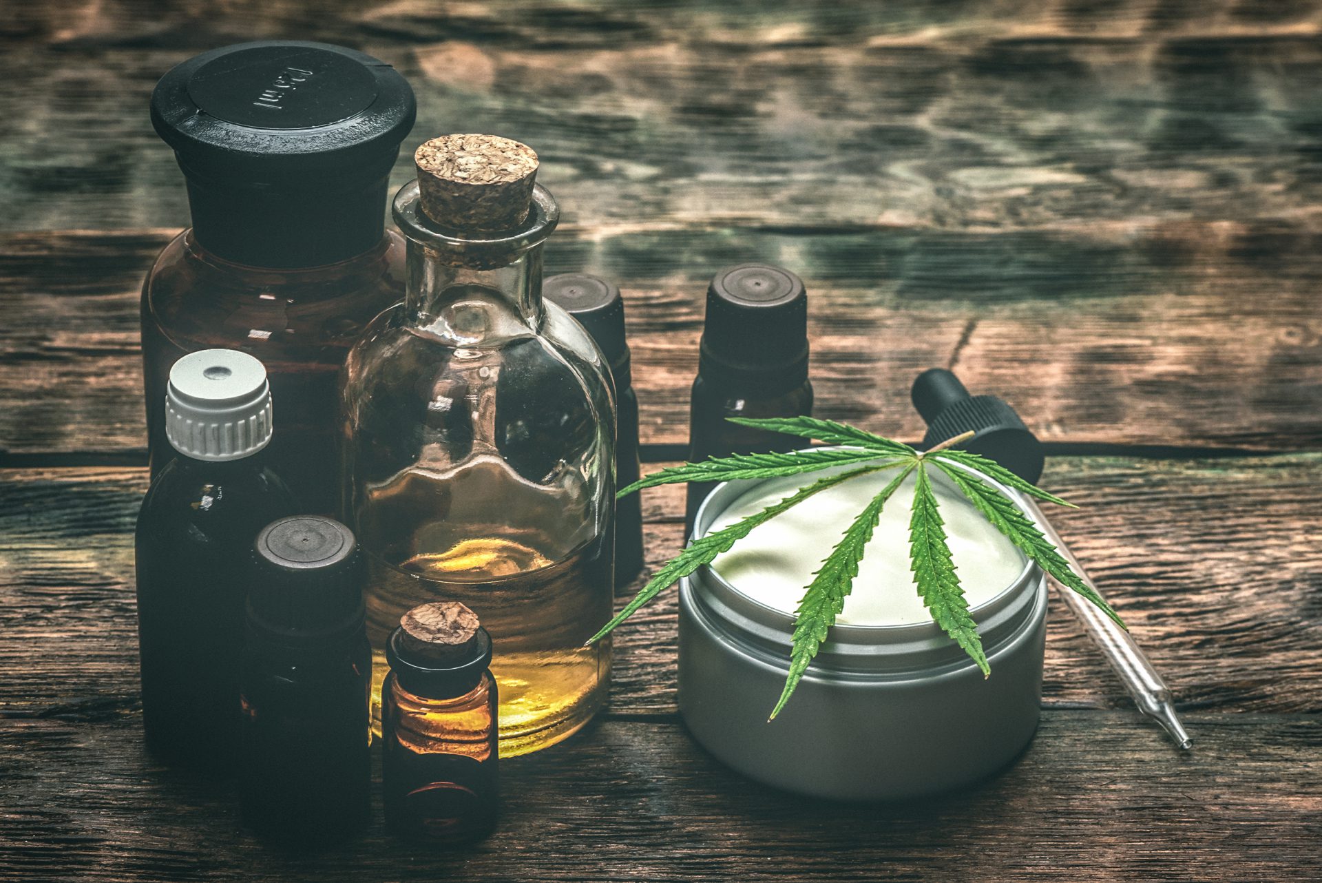 Cannabis Layering: What Is It and Is It Right for Me?